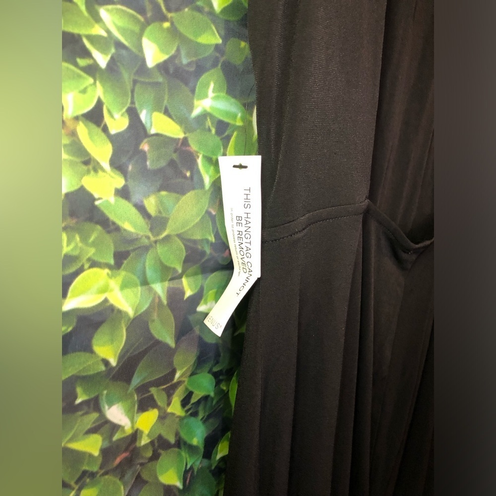 NWOT VENUS Black Sleeveless Dress - Picture 6 of 16